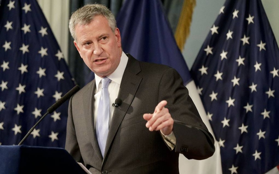 Мэра Нью-Йорка осудили за угрозы еврейской общине полицией